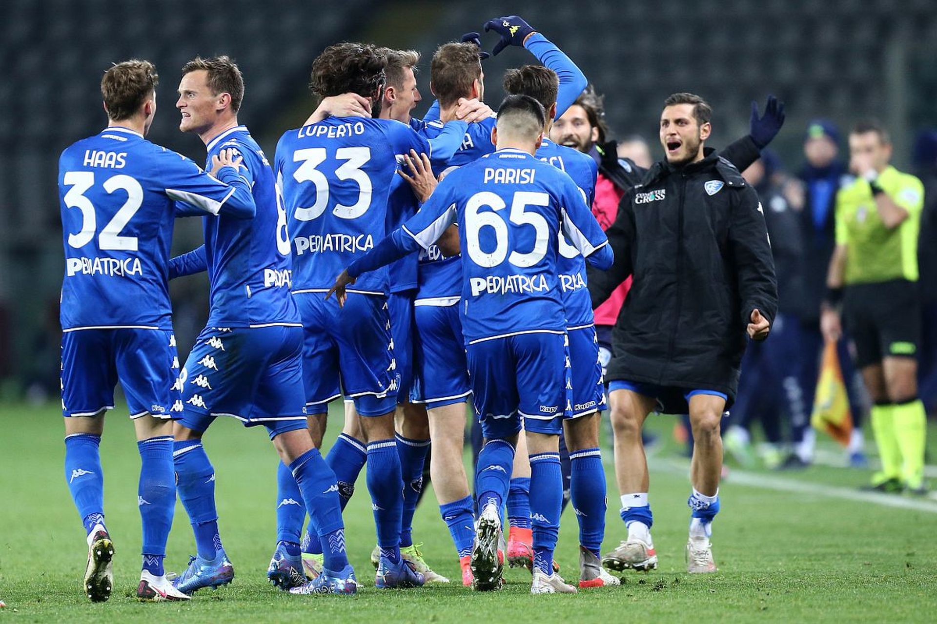 又隐藏着怎 又隐藏着怎